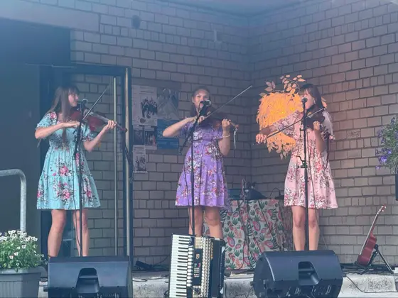 Performance at the Heritage Culture Festival “Tõstamaa Õhetus”. — photo 1 of 1